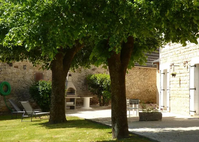 Charmante Maison En Pierres A Coly - Fr-1-616-19